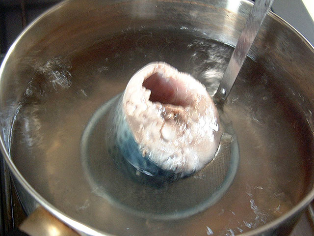サバの筒煮の作り方