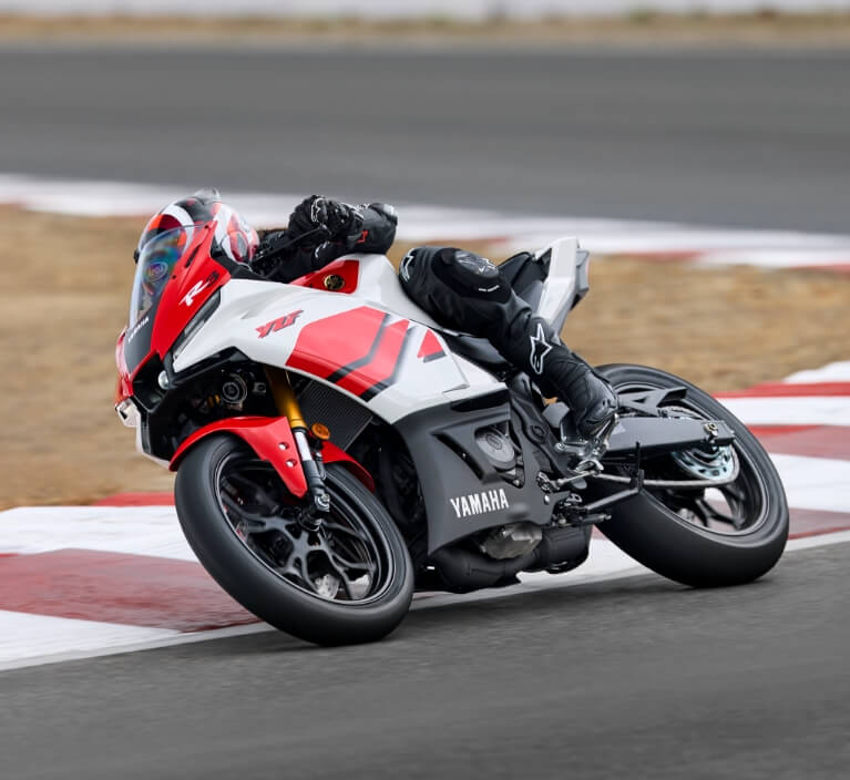 YZF-R3/YZF-R25 70th Anniversary Edition