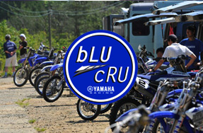 bLU cRU