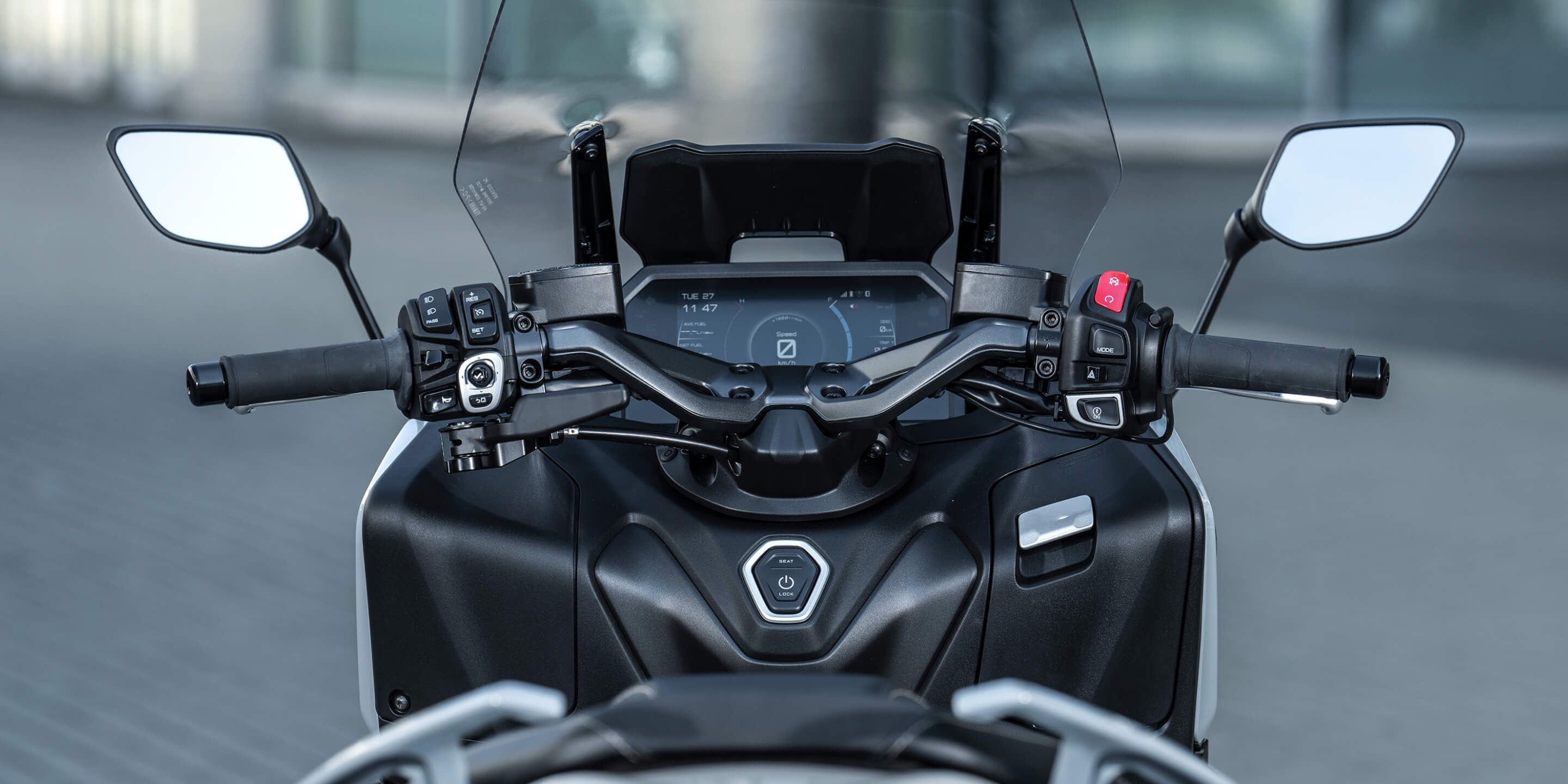 スマートなコックピット周り