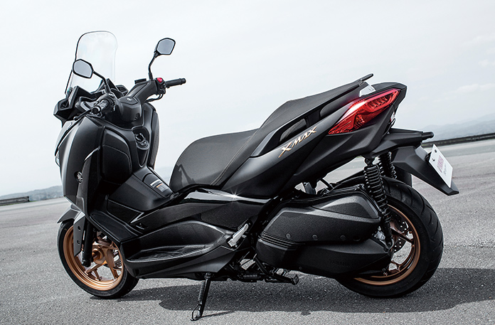バイク横側