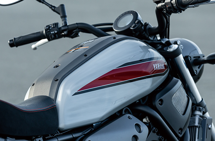 XSR700イメージ写真2
