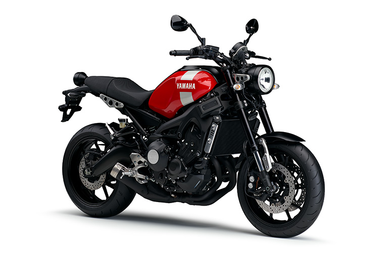 XSR900
