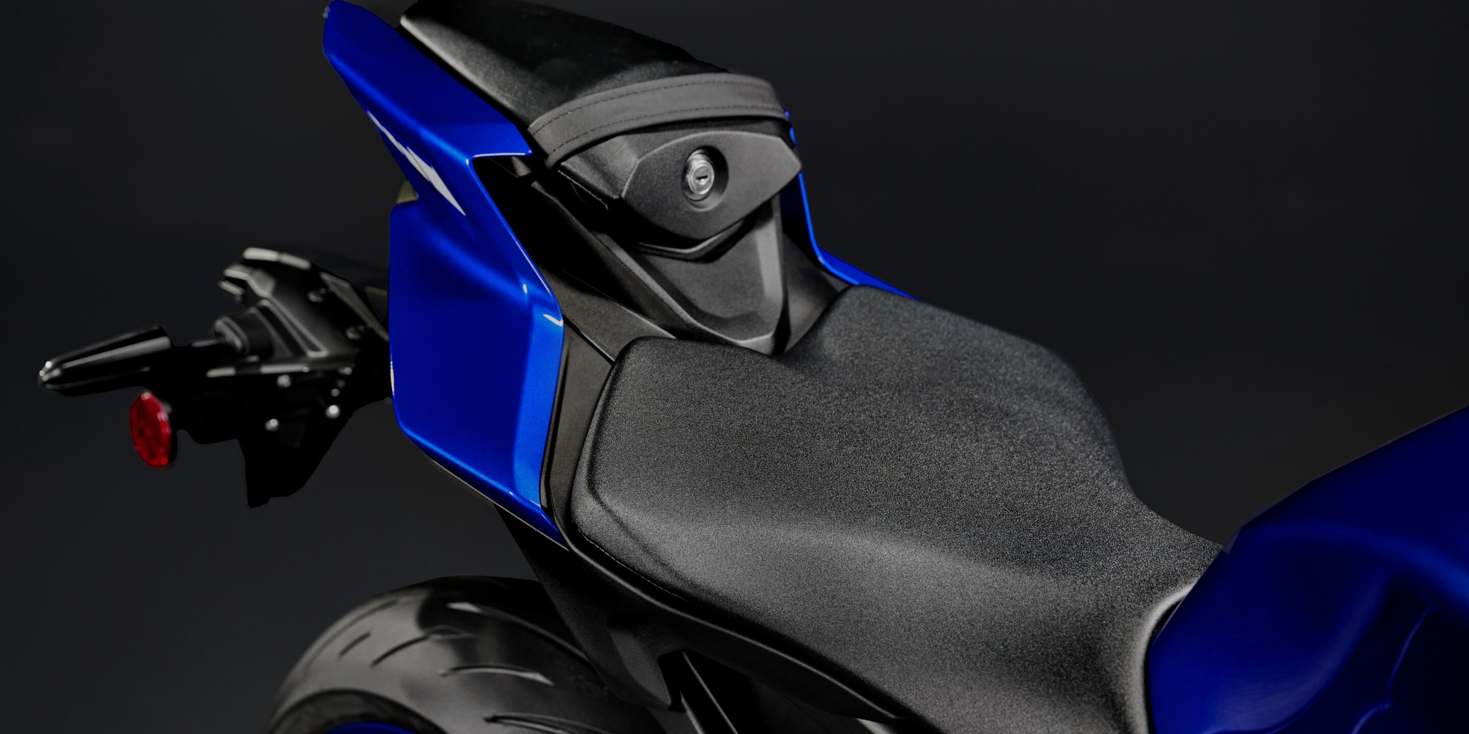 市街地走行での快適性も確保したシート周り