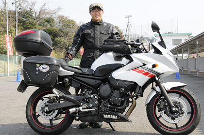 XJ6ディバージョンで来場くださった、高校の先生