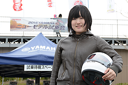 バイクに乗り始めてまだ1年ちょっと女の子