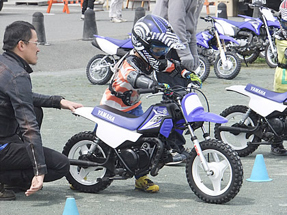 今回からPW50に加え、ちょっと大きめTT-R50も仲間入り！対象は小学4年生から