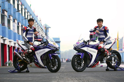タイのグループ会社が運営する「Yamaha Thailand Racing Team」。全日本のST600でもおなじみですが、今年は「R25」でARRCにも参戦しています。