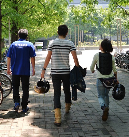 不肖伊藤とイワタさんとリサさん