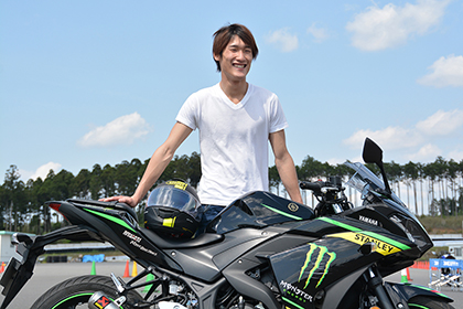 YZR500に乗るW・レイニーが大好きという20歳の学生さん。