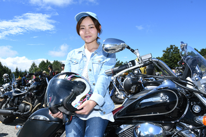 「タンデムと自分でバイクに乗るのとでは大違いです！！」