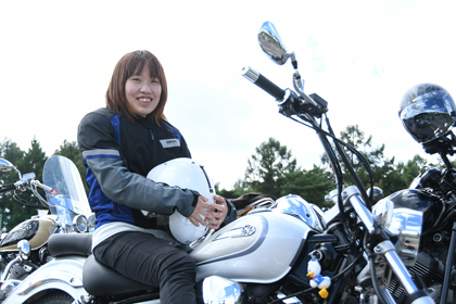 「バイクの魅力は風になれるところ。あとギアチェンジが楽しいですね。