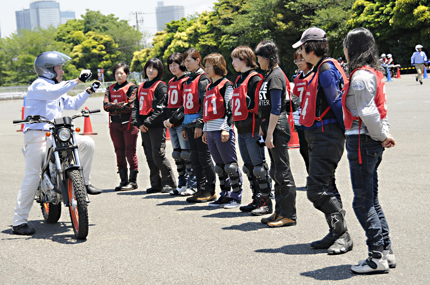 そうそう「大人のバイクレッスン」には、女性限定の会場もあります。