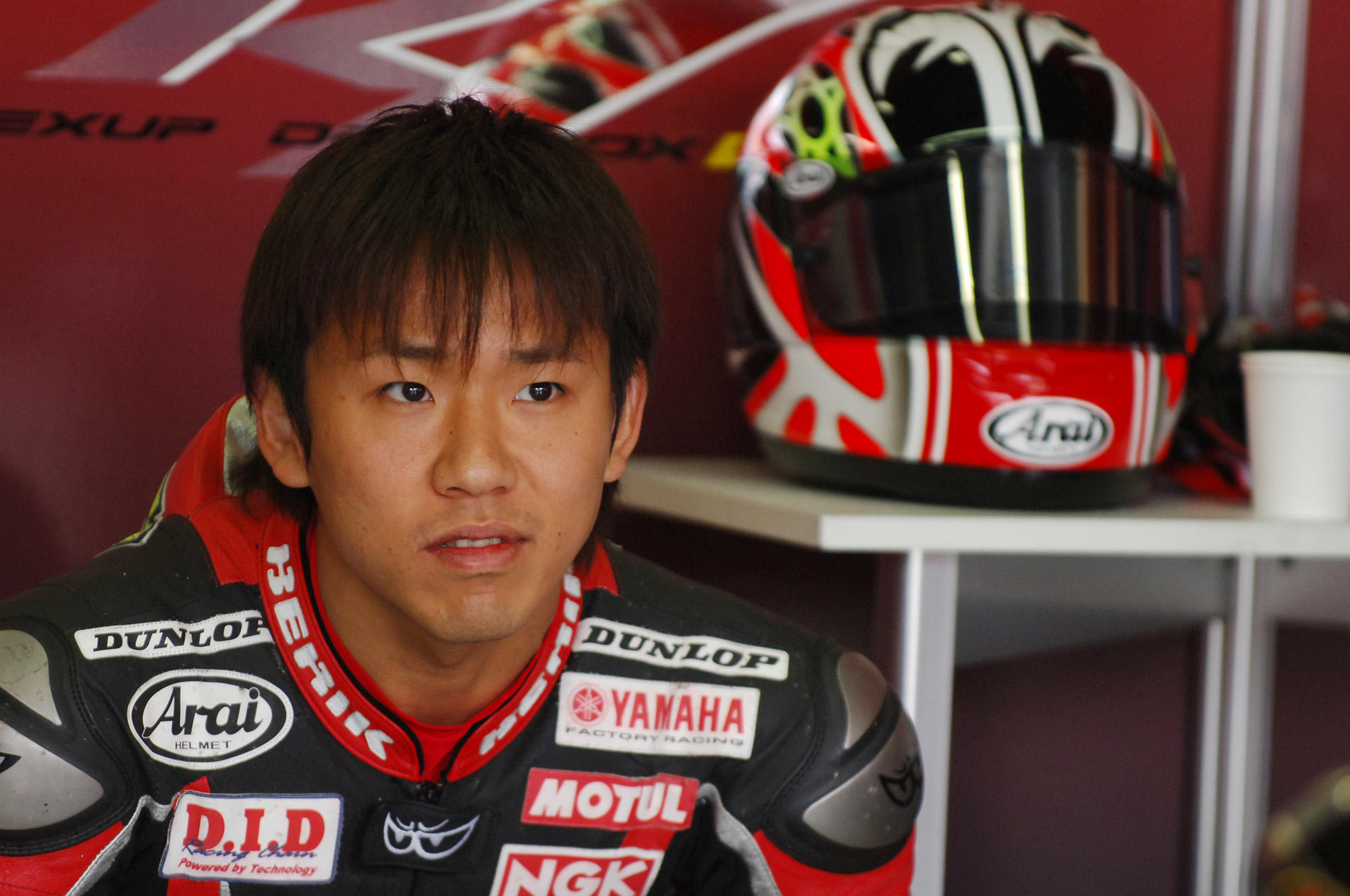 ちなみに2006年YSPレーシングチームに加入したばかりの中須賀選手。