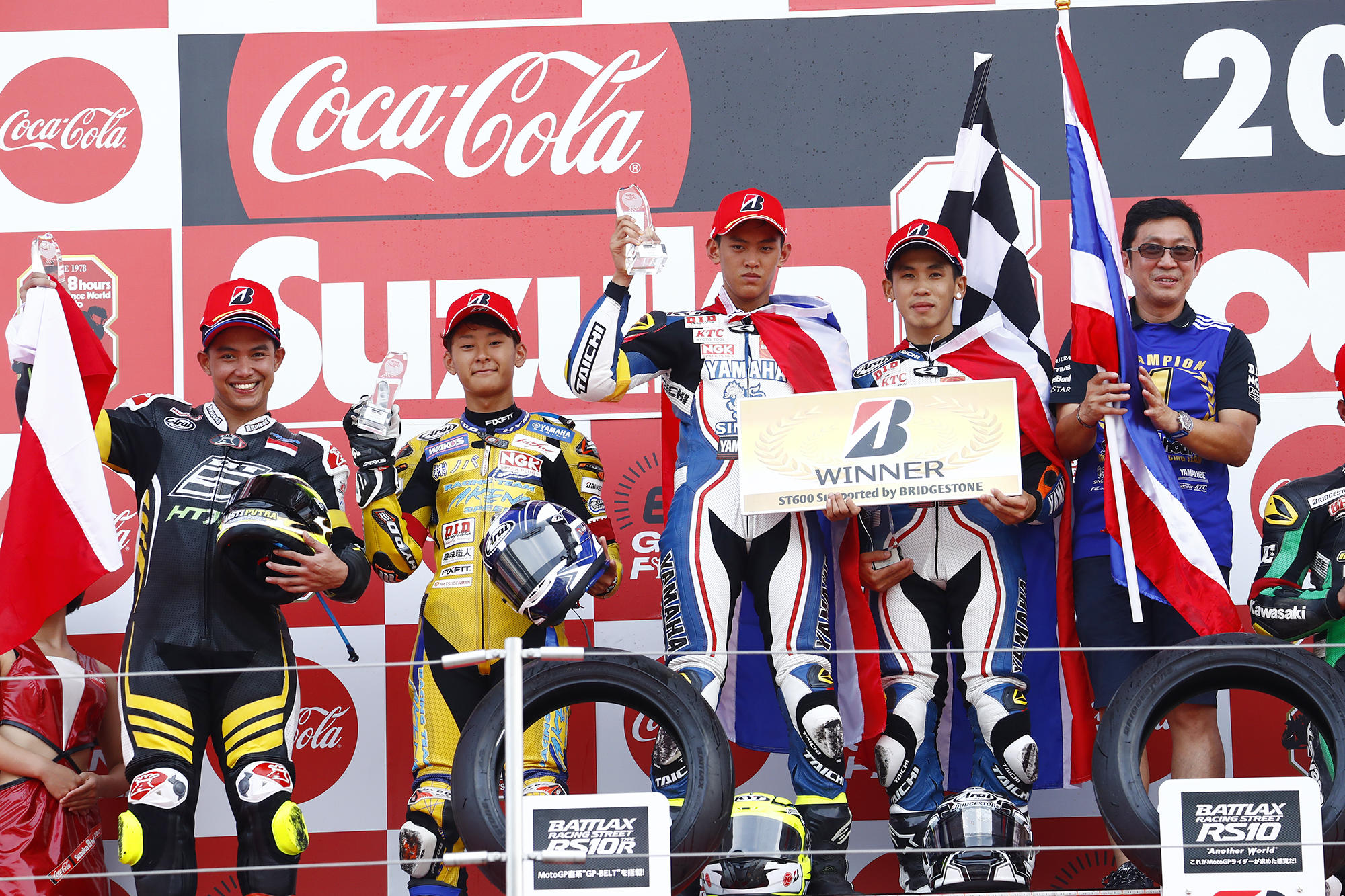 「YZF-R6」で出場した「Yamaha Thailand Racing Team」が国際クラスで優勝、「AKENO SPEED・YAMAHA」が2位表彰台を獲得。