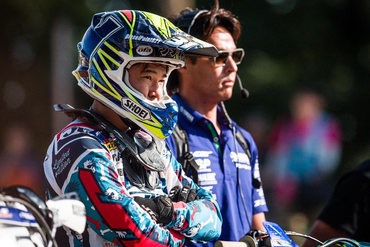 女王キアラ選手を迎え撃つヤマハライダーは「YAMAHA FACTORY RACING TEAM」の渡辺祐介選手