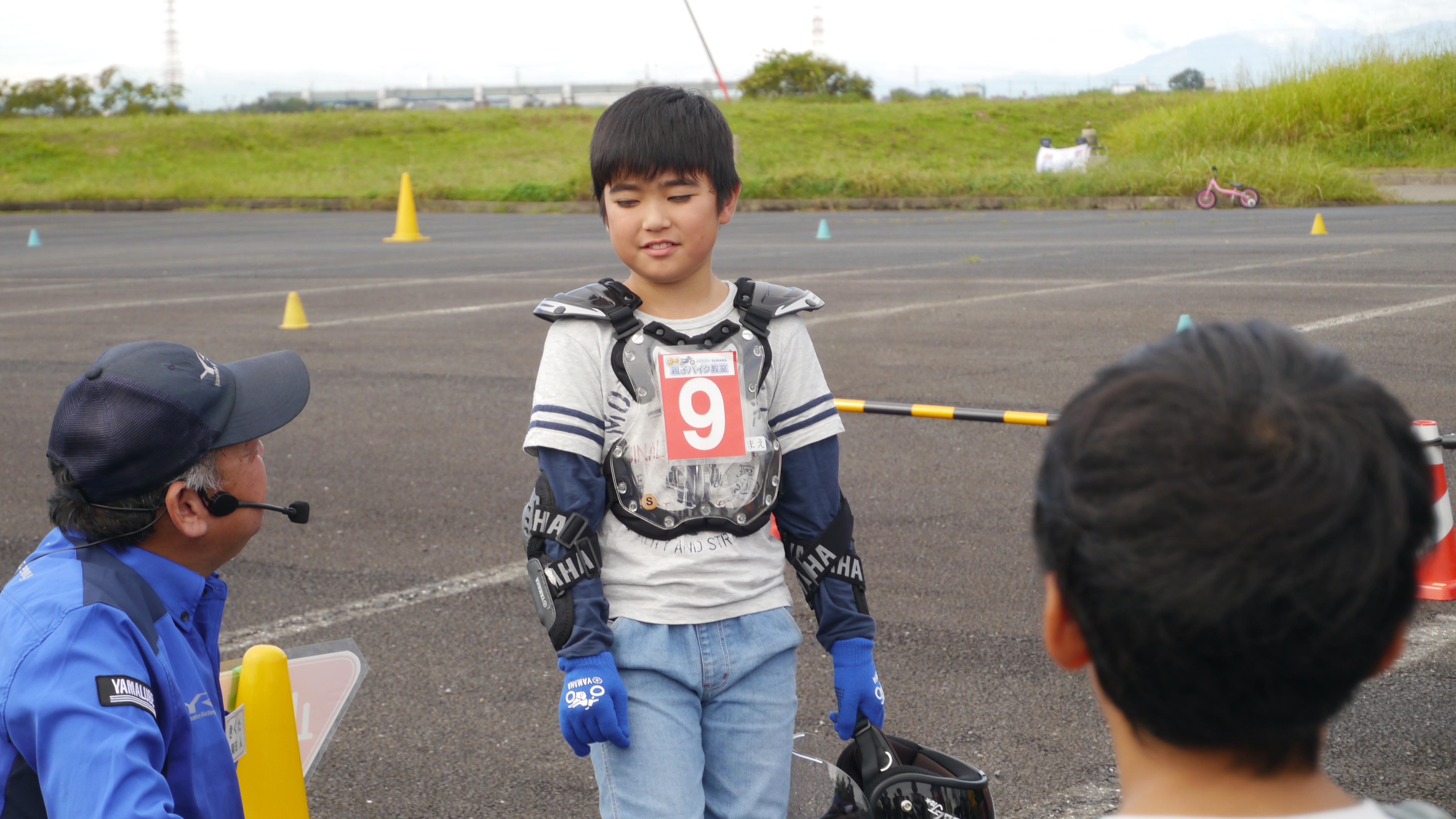 開始前には１人ずつみんなの前で自己紹介