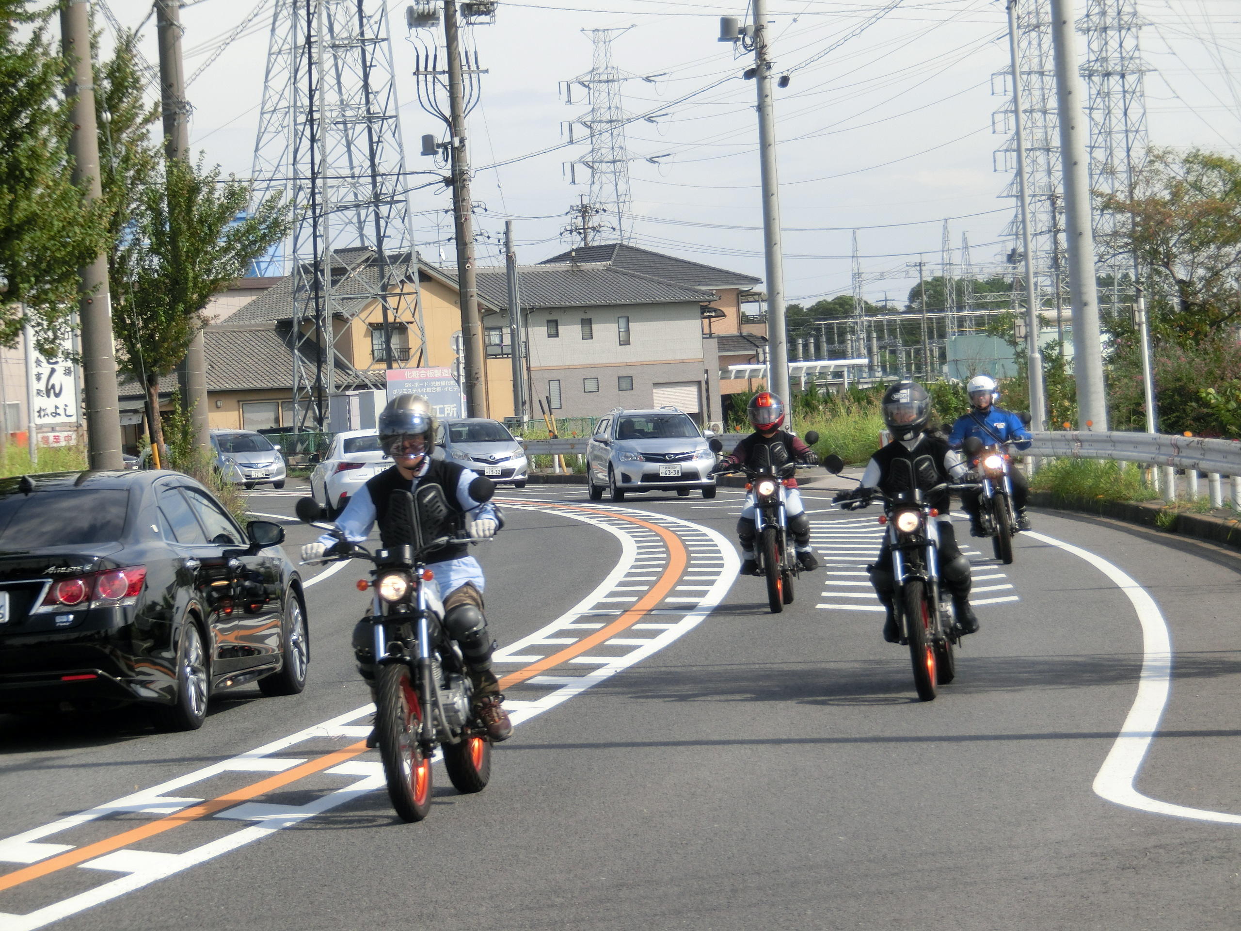 午後は「立田ふれあいの里」を目指してツーリングへ出かけます