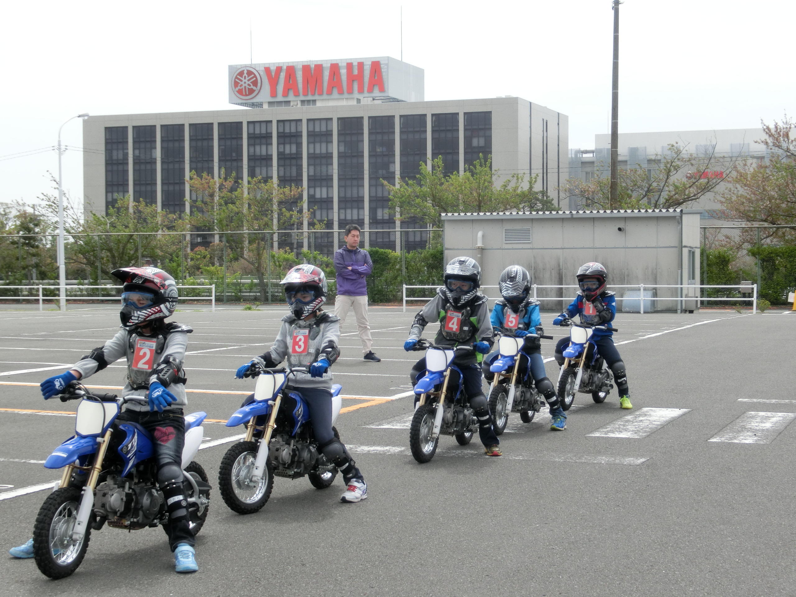 今回の会場は静岡県磐田市にある、ヤマハ発動機本社駐車場