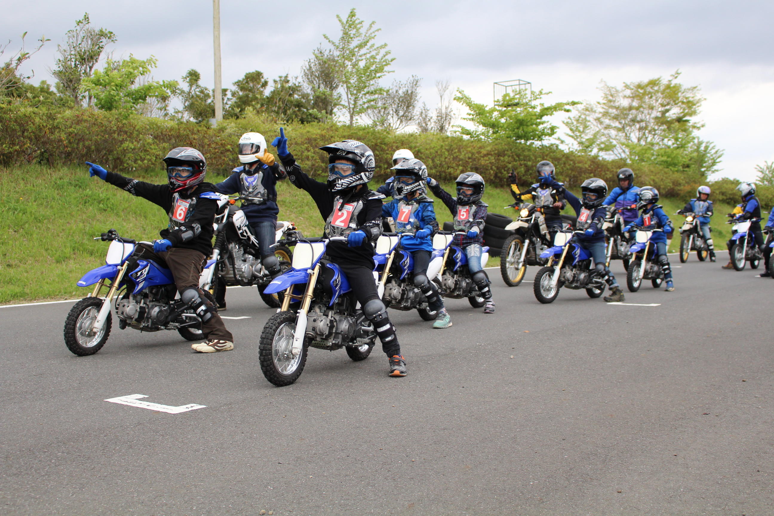 思いっきり広いコースを走ると、バイクの醍醐味を味わえます。