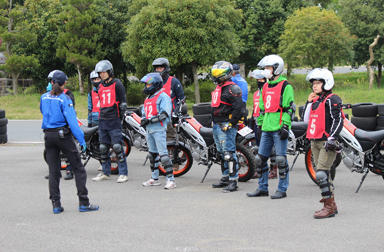 インストラクターはモトクロス女子！おとなのバイクレッスン成田編