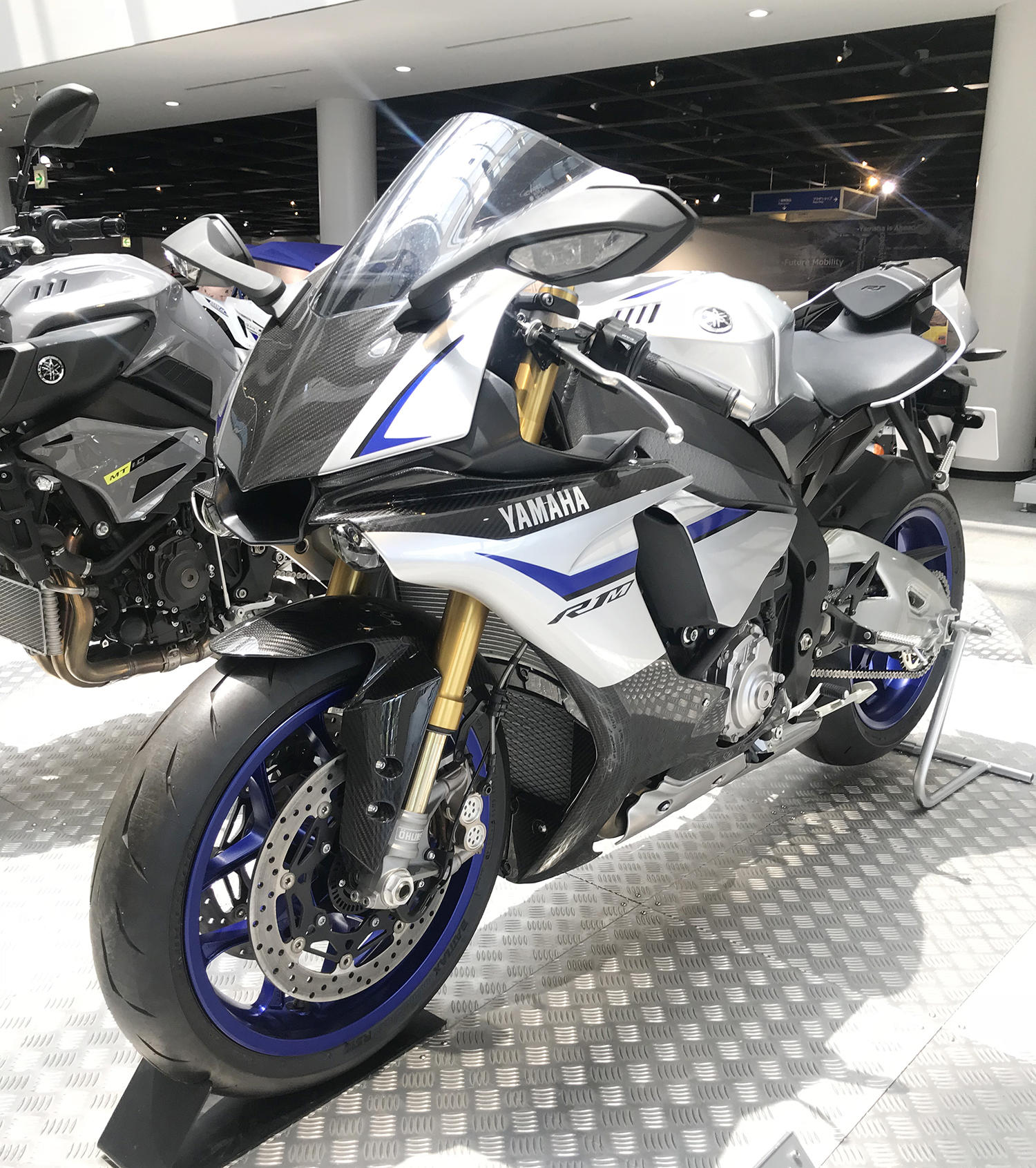 歴代のR1展示