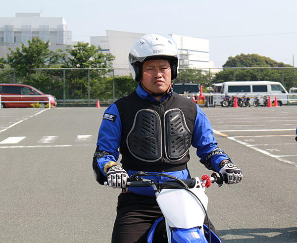 同じく元モトクロスライダーの