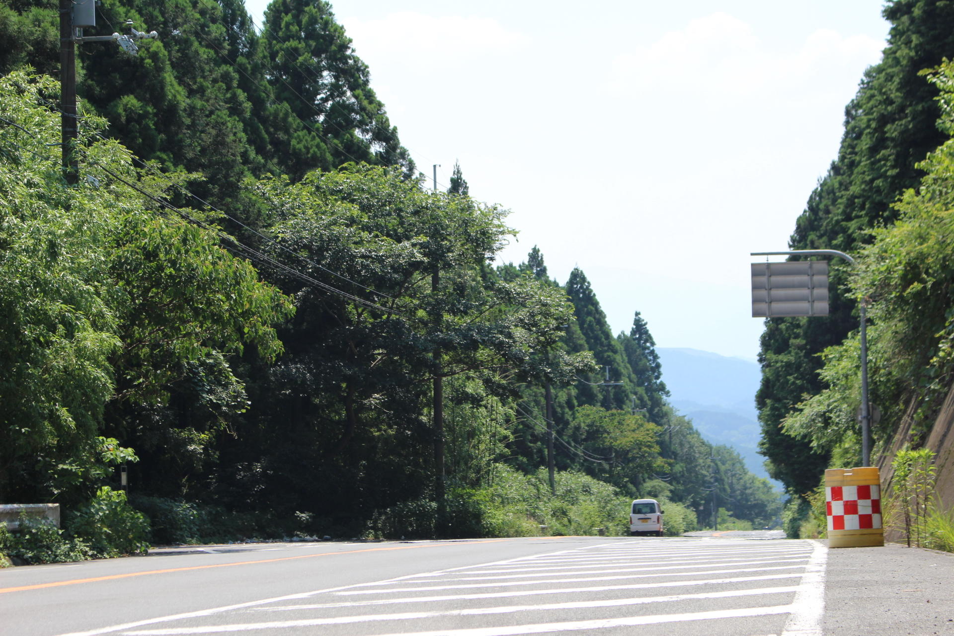 長い上り坂の頂上にやってきました。