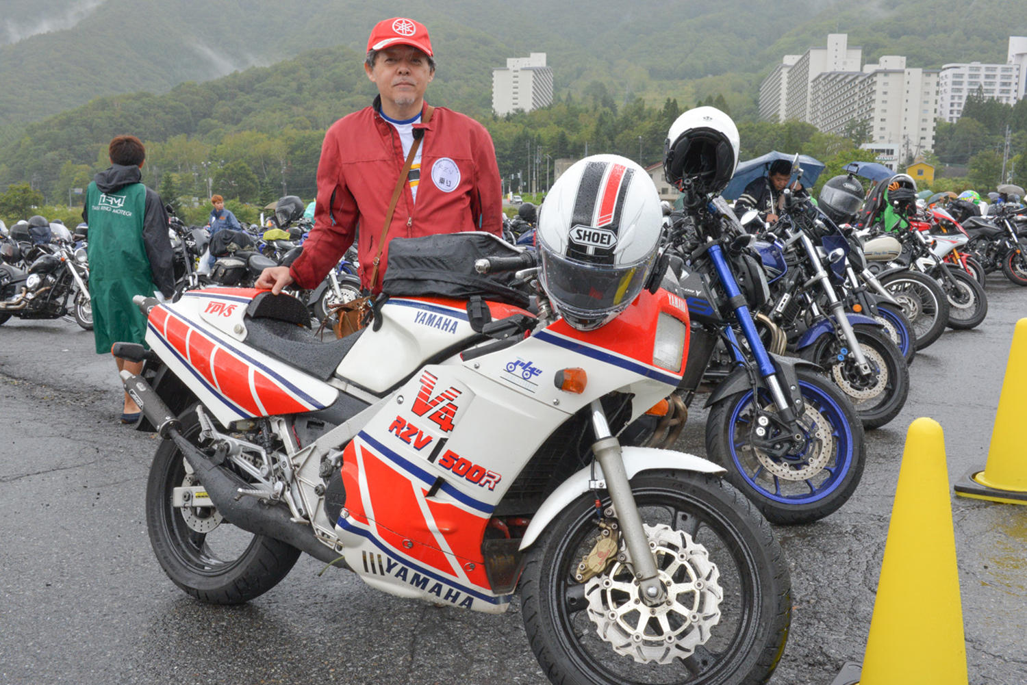 ↑千葉から来場下さったRZV500Rオーナーさん。