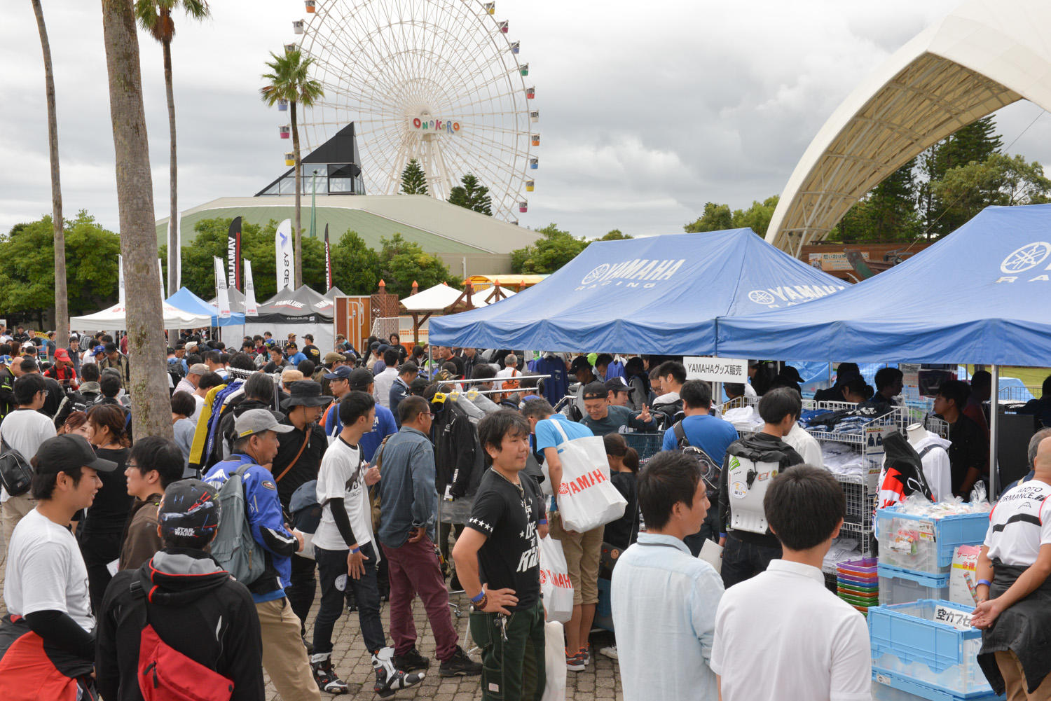 ↑会場内はさまざまなコンストラクターさんのブースで大にぎわい。