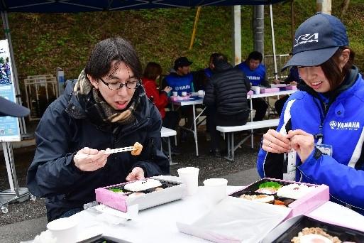 たくさん練習したあとのお弁当は美味しい～