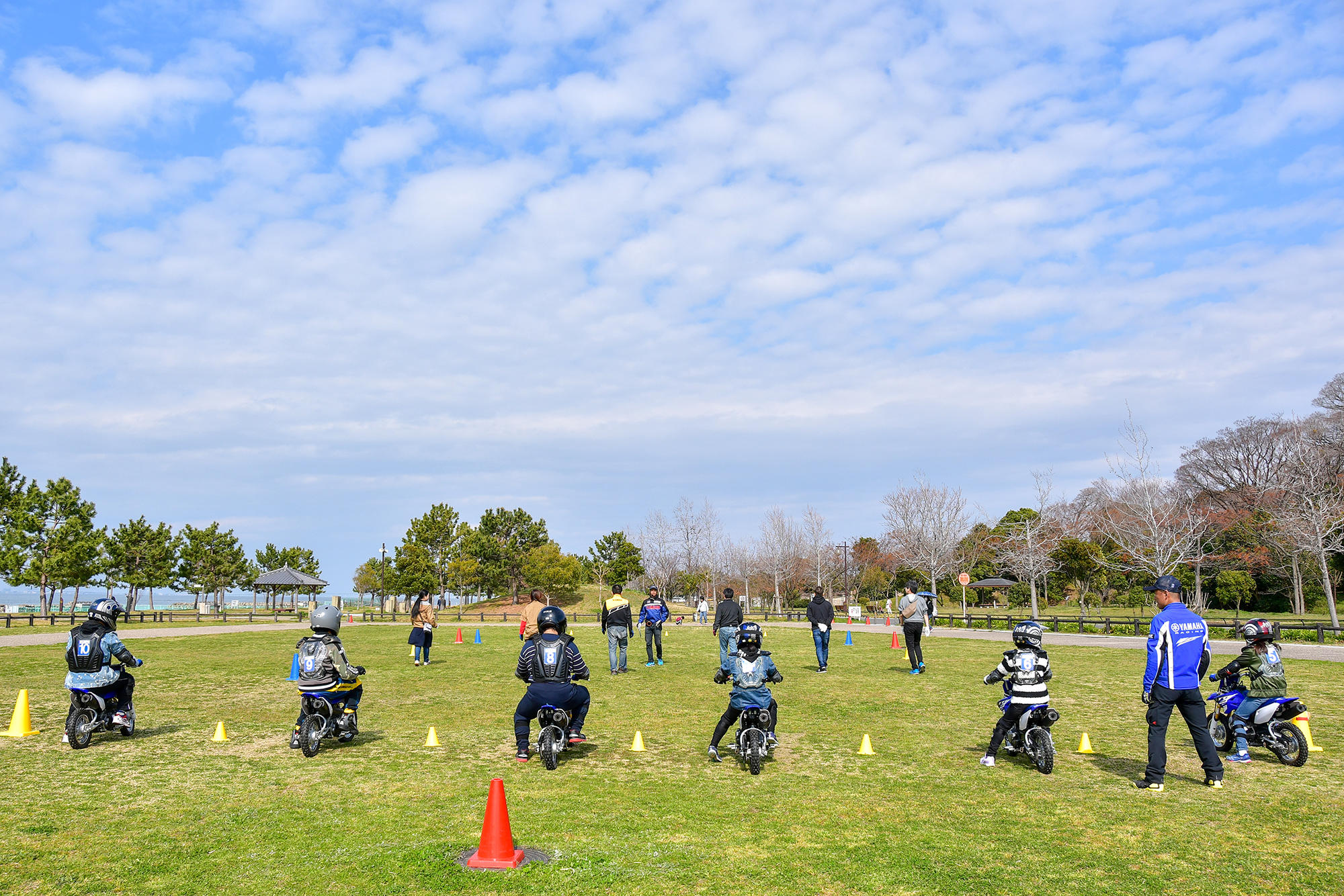 今回の会場・せんなん里海公園は、大阪からのアクセスもよく、好立地。実際、参加くださったお母さんからも「この会場、いいですね～。海が近くて気持ちいい～。今度遊びにきてみます」とコメントをいただいております。