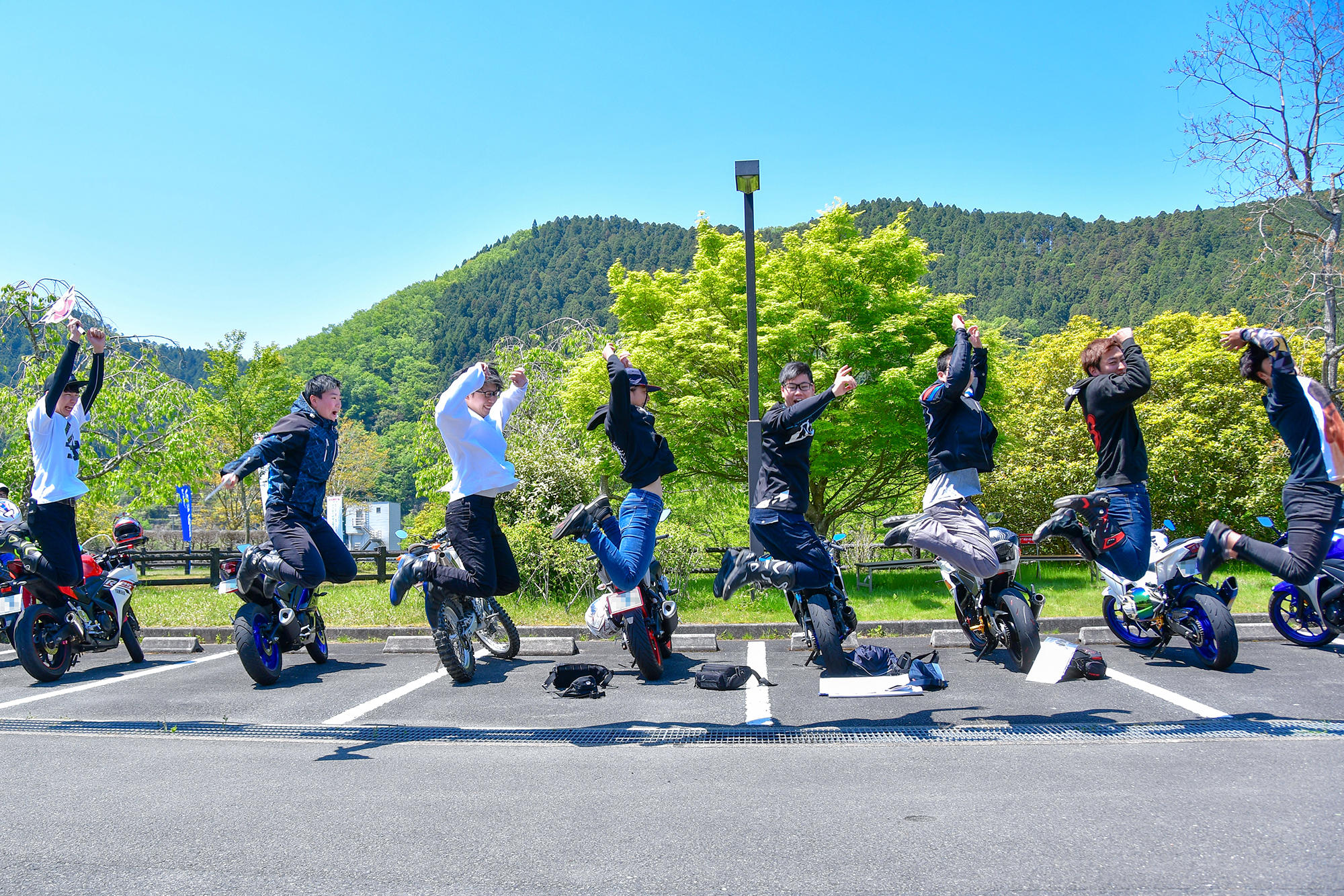 撮影をお願いすると、みなさん素敵な表情とポーズで応えてくださり、本当に嬉しい限りです！