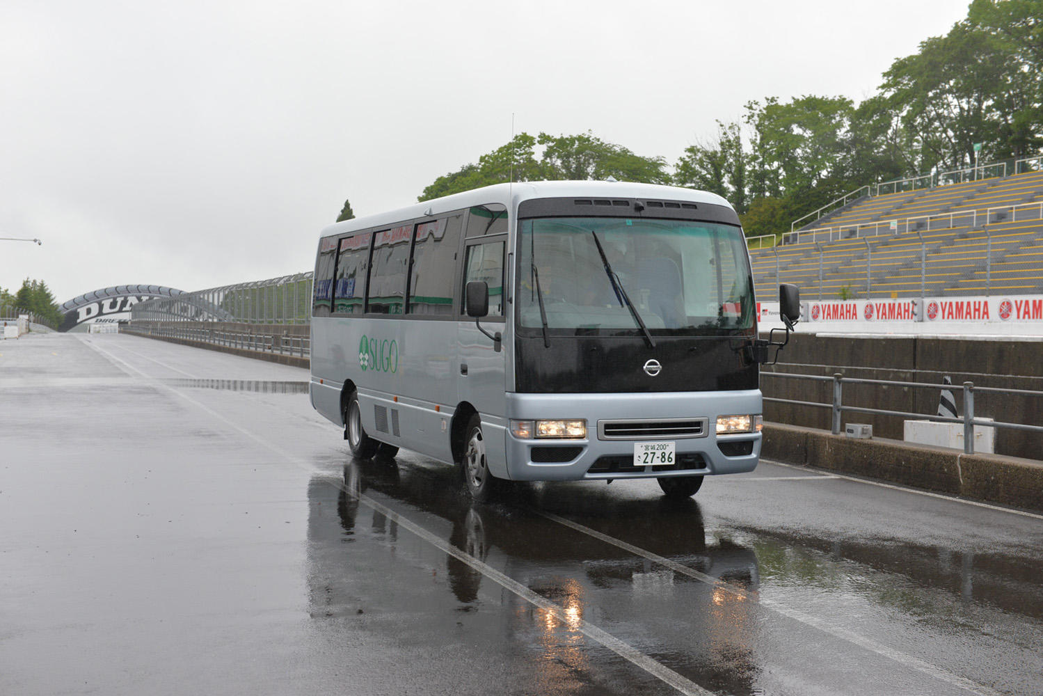 ステージが盛り上がりを見せていたころ、コース上でのイベントの熱気も高まっていました