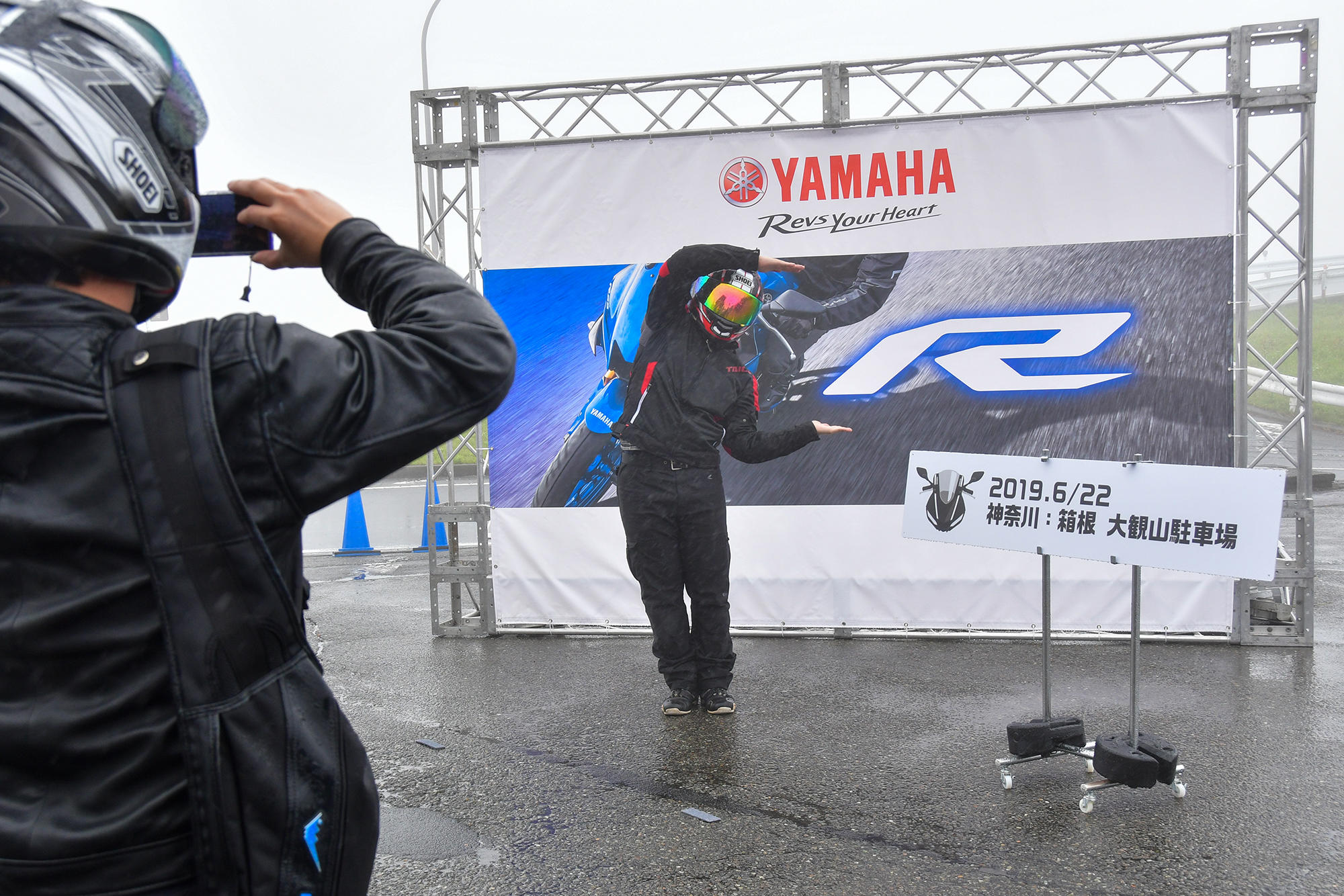 雨を物ともせず、撮影の時にはカッパをわざわざ脱いでくださったオーナーさんもたくさんいらっしゃいました。