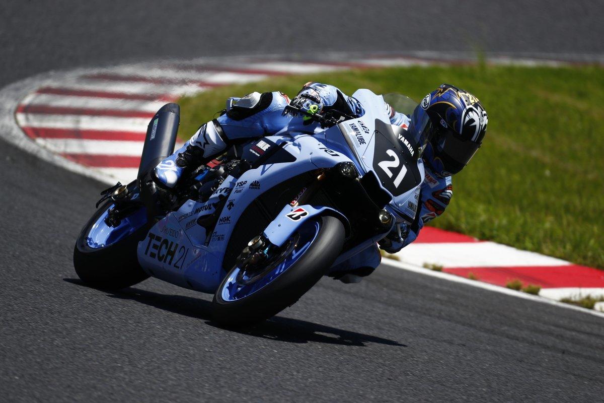 令和元年の8耐。鈴鹿8耐5連覇を目指す「#21 YAMAHA FACTORY RACING TEAM」を筆頭に、誕生から21年を迎える「YZF-R1」で戦いにチャレンジするヤマハ勢への応援、よろしくお願いいたします！