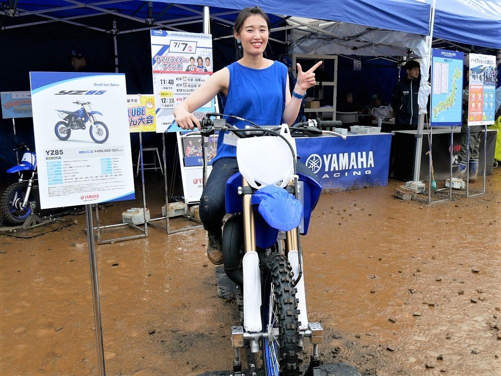 元モトクロスライダー・安原さやです