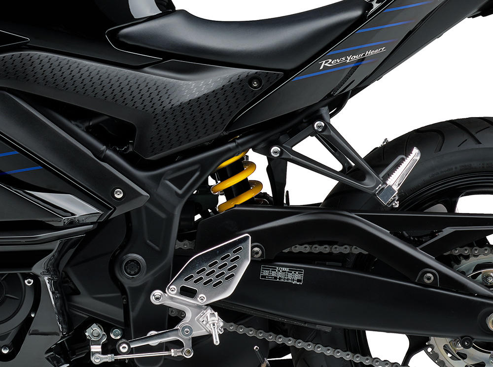 気分はMotoGPライダー！YZF-R3 ABS/R25 ABS Monster Energy Yamaha ...