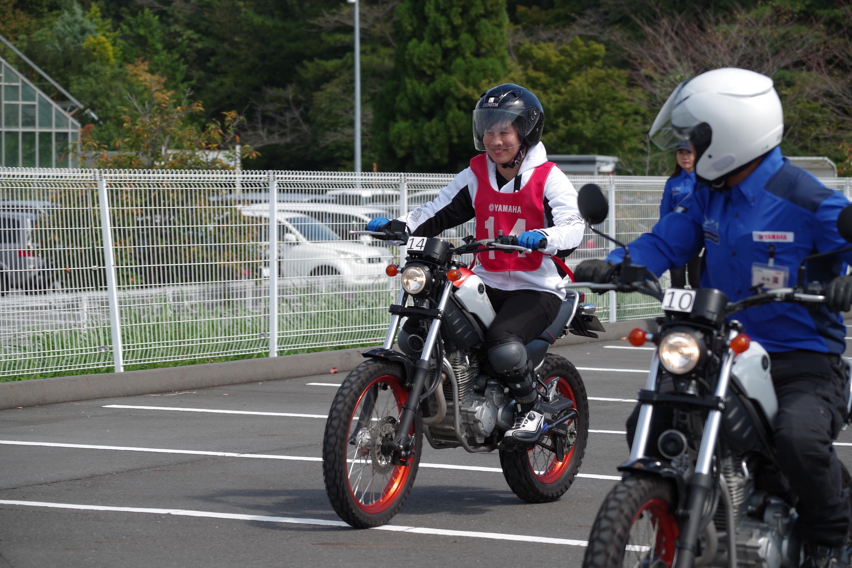 バイクがお久し振りの方にも、基本の基本から丁寧にレッスンしますので、ご安心ください◎