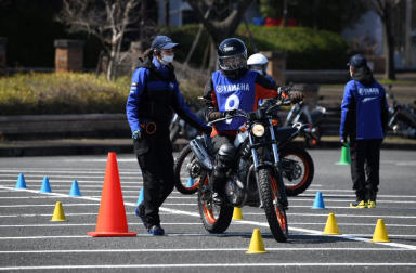 YRA大人のバイクレッスン　福岡・佐賀・兵庫でも開催します！スタッフ藤森イチオシのレッスンと、レッスンの後のバイクの楽しみ方も紹介。