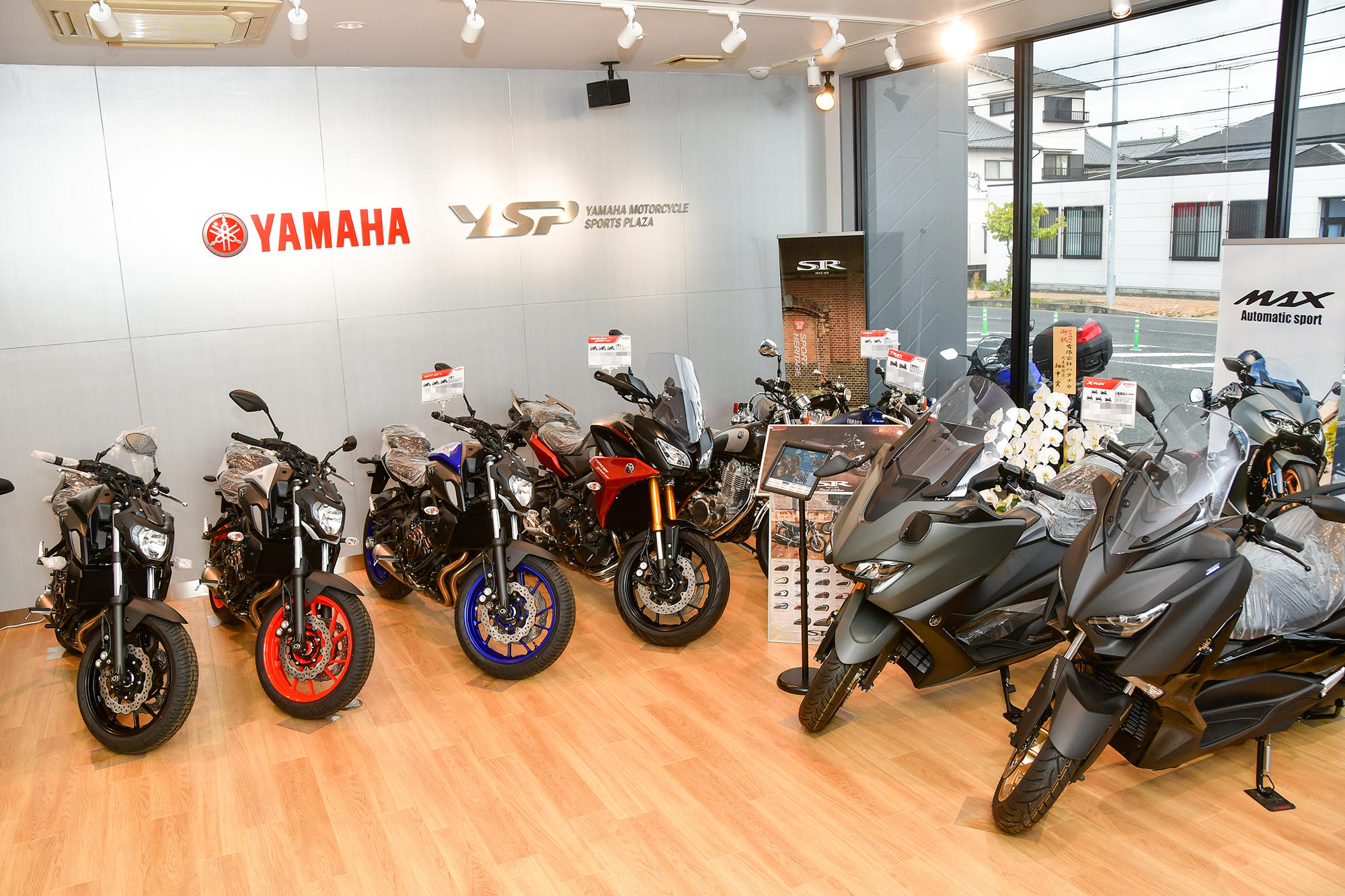 「オープン以来、これまで奈良にYSP がなかったこともあって、『出店を待ってました！』との声をたくさんのお客さまからいただきました。ヤマハのバイクのことならYSPへという期待の現れだと受け止め、