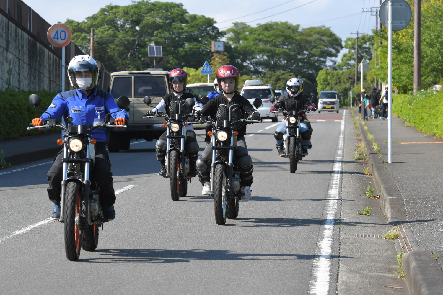 再びレッスン会場までツーリングです