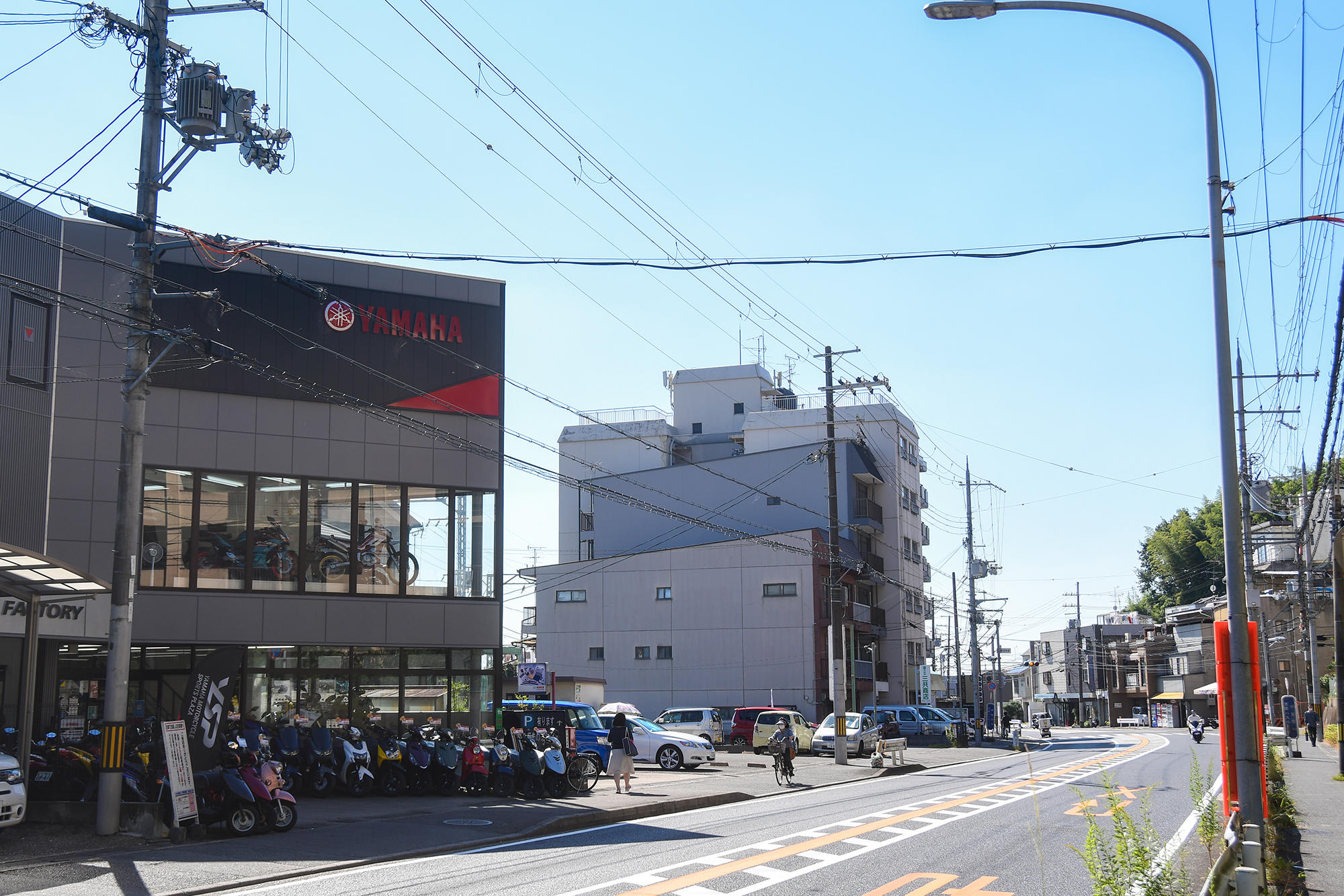 YSP伏見さんは、交通量の多い京都外環状線・宇治街道沿いに面しています