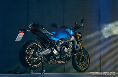 XSR900がフルモデルチェンジして登場しました。