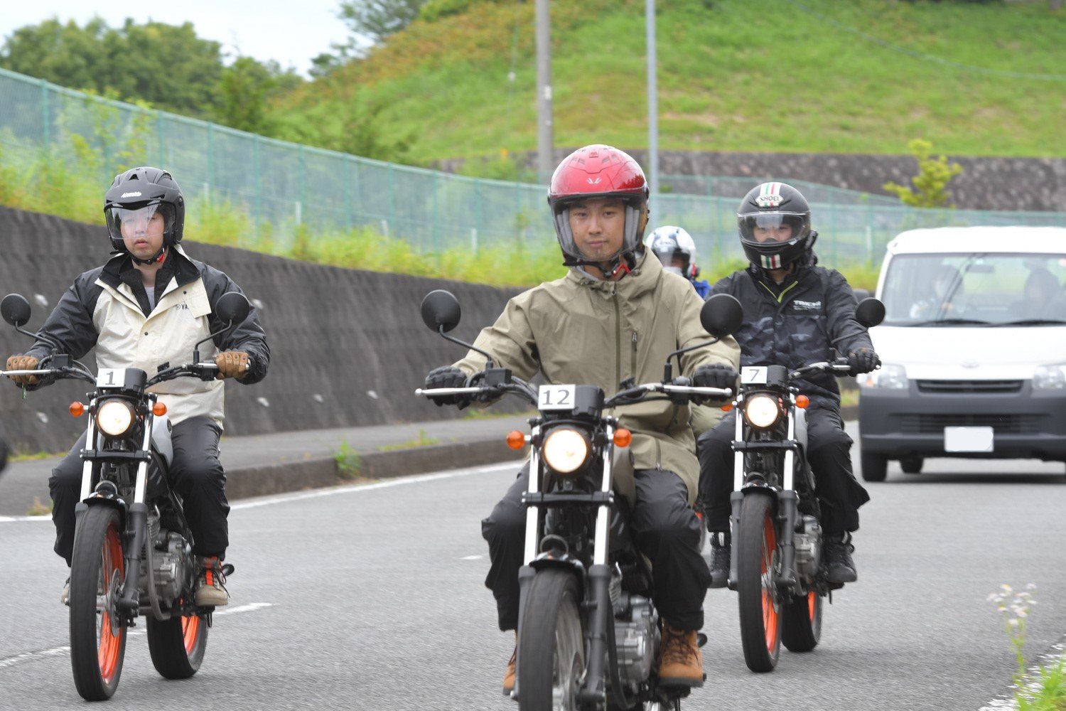 帰りも安全運転でレッスン会場へ向かいます。