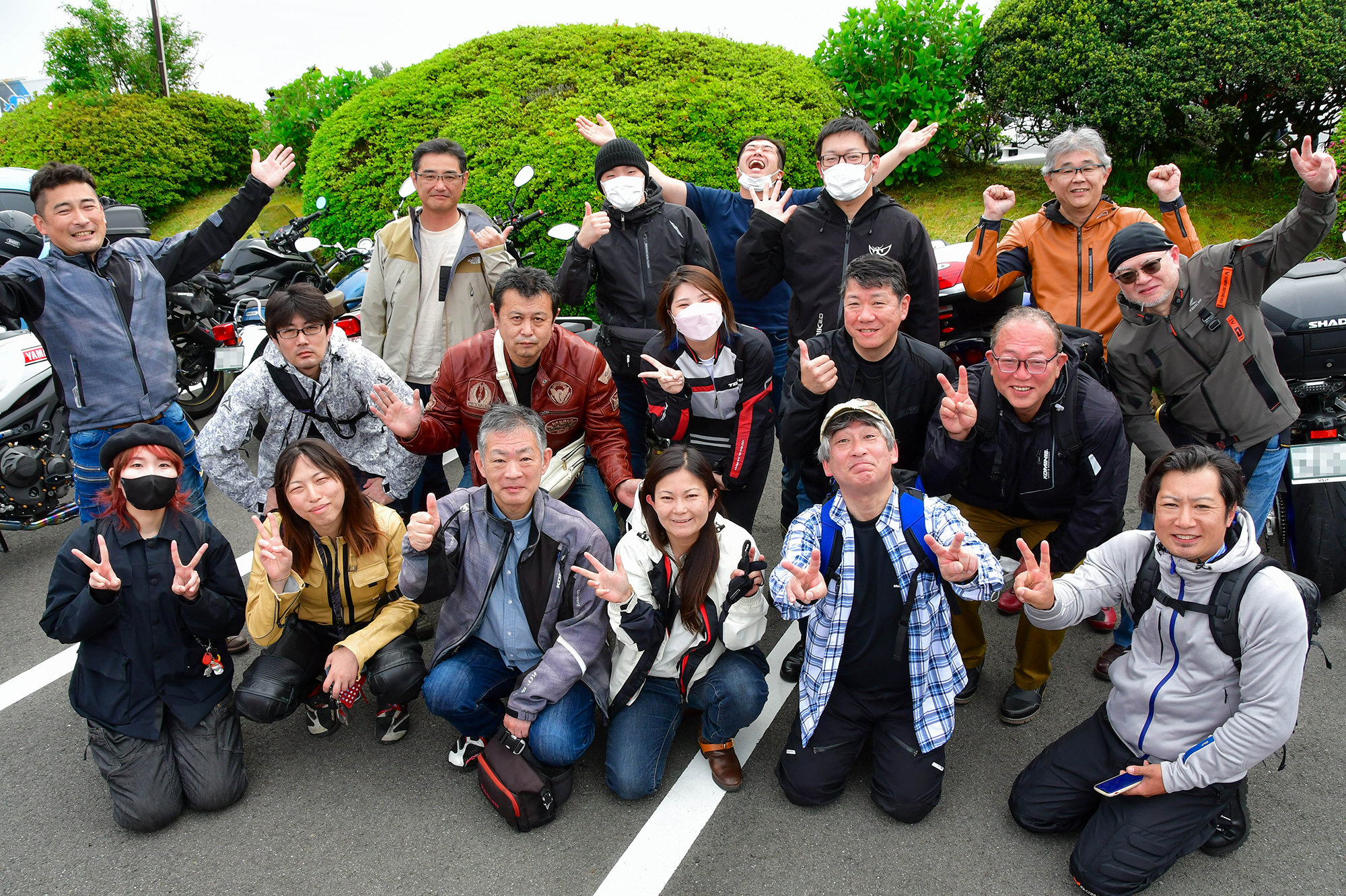 ショップのツーリングイベントの途中で立ち寄っていただいたり（YSP西東京の皆さん）