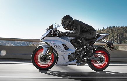 YZF-R7走行イメージ