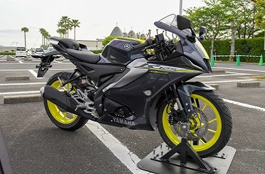 YZF-R125