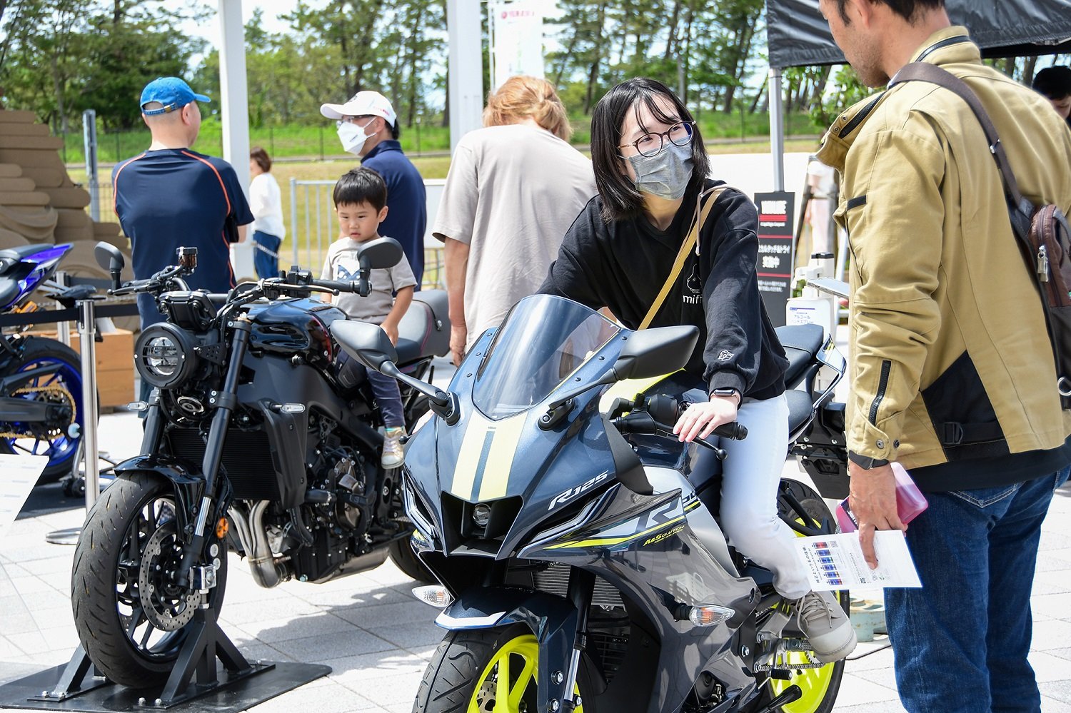 さて、今回はYAMAHA Rider's Caféの石川会場で展示していたYZF-R125をご紹介しました。