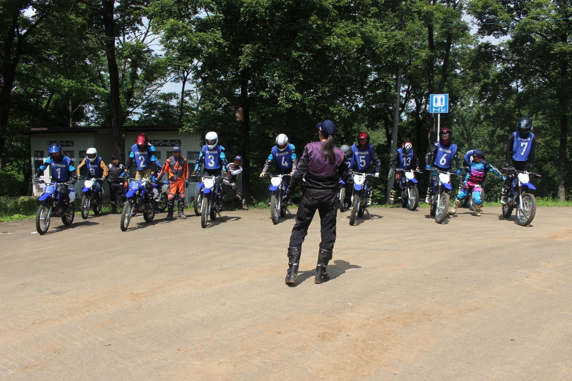 YRA大人のバイクレッスン実践様子